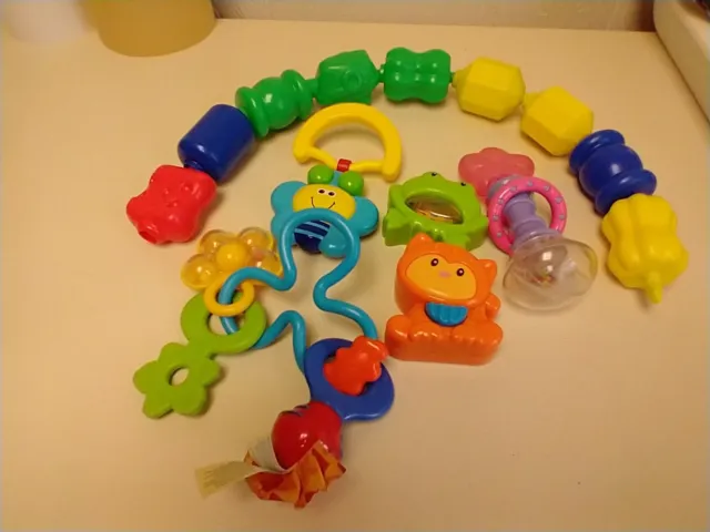Mixed Lot 6 Baby Toys  & Pop Beads 3/2/24 T.