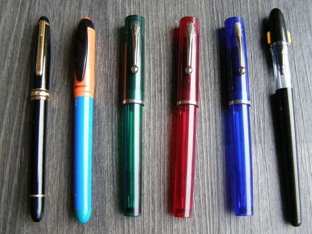 Lot De 10 Stylos-plumes Vintage Sheaffer Publicitaires - Occasion - Modèles De Collection