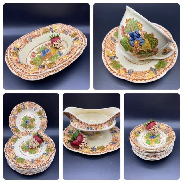 1930's dinnerware Woods Burselm 53 pieces "Hyde" pattern made in England Gdcd
