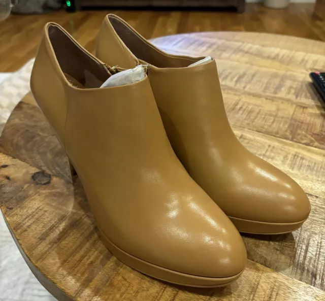 NEW- Vince Camuto 10M Elvin Ankle Boot Shoe Caramel Leather Platform Heel Bootie 3