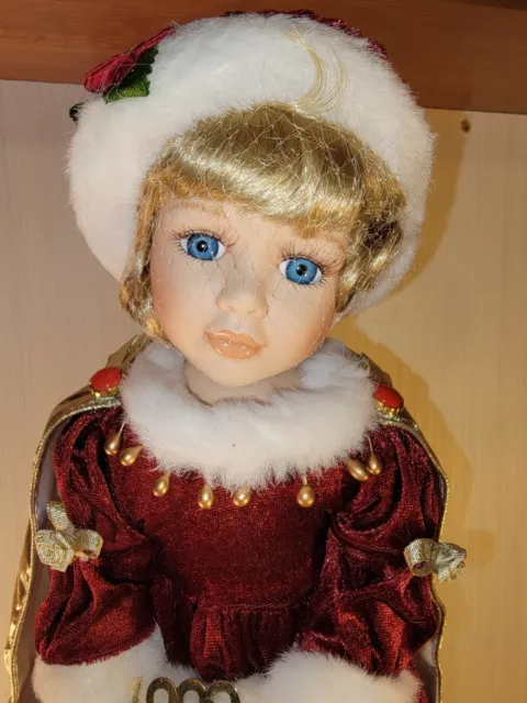 HERITAGE Signature Collection 1999 Christmas Caroline Porcelain Doll 18”