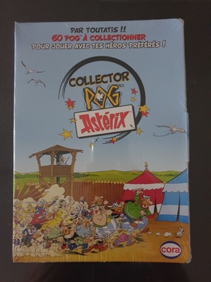 Lot de 2 POG ASTERIX CORA 2022 N° 27/60 ET 14/60 