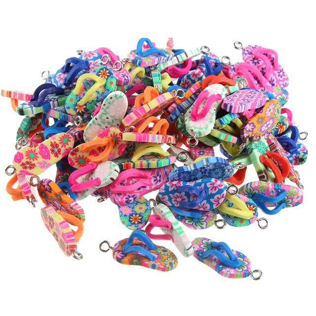 50 stücke Simulation Weiche Keramik Hausschuhe Form Schmuck Anhänger DIY Armband