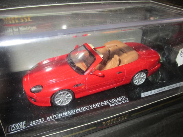 Fiche technique de l'Aston Martin DB7 Vantage Volante