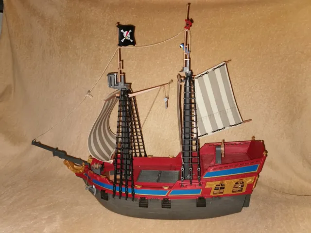 Piratenschiff von Playmobil (3940) in gutem Zustand