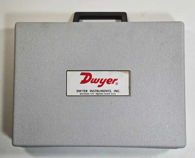 Dwyer 0.20-0-3.0" Incline Angle Manometer Model 109 Gauge & Case Oil Excellent