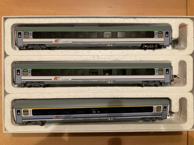 RAME DE 6 VOITURES VOYAGEURS CITY BAHN DB - SILBERLING RAME DE 6