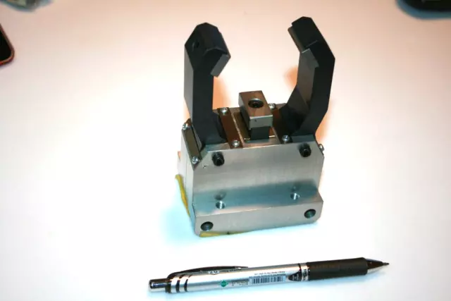 Robohand RA-6 Industrial Robotic Claw Clamper/Gripper