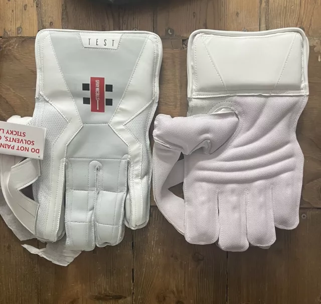 gray nicolls Test wicket keeping gloves + Legend XRD Inners 2