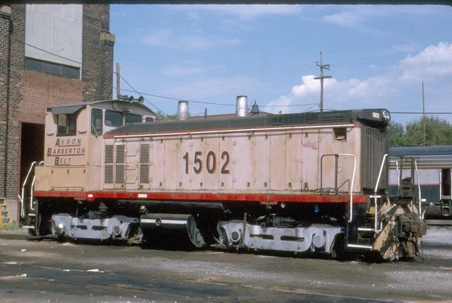 Akron & Barbarton Belt 1502 SW-1500, Brewster, Oh, 09/95; Kodachrome Original