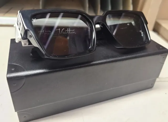 Replica Louis Vuitton Blue 1.1 Millionaires Sunglasses Z1276W