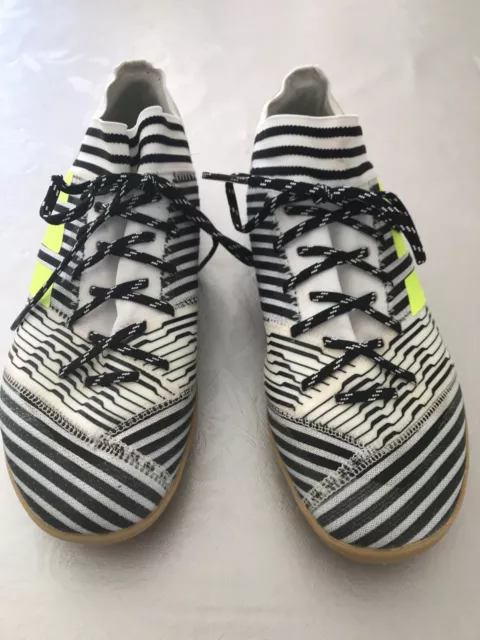 Hallenturnschuhe von Adidas in Größe  7 1/2 zu verkaufen