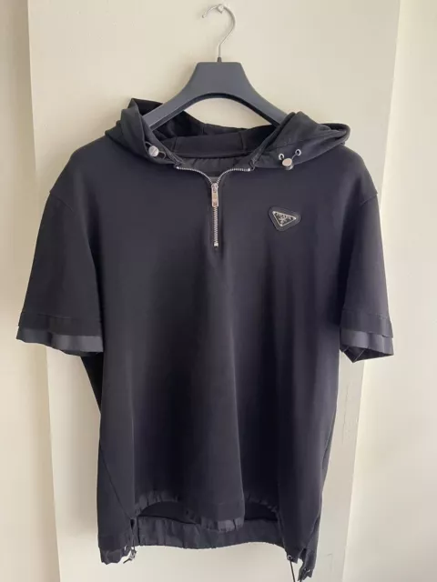 Camiseta Prada con capucha negra para hombre talla L/XL