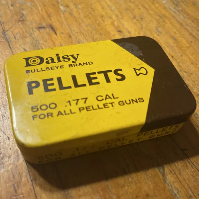 Vtg 1970's Daisy Bullseye Brand Metal Pellet Box Advertising Tin Yellow/brown 2