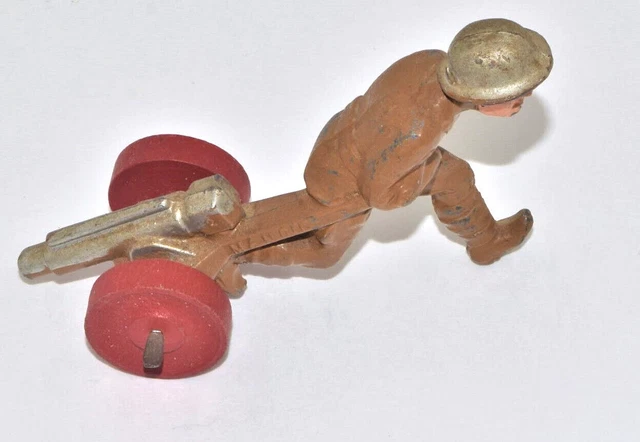 Solier Ranning VINTAGE MANOIL SOLDIER Running With Anti-Tank Gun (M124) £28.66 ...