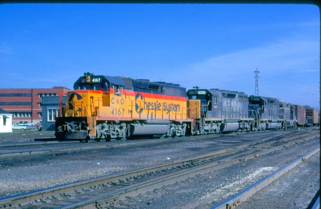 C&O 4167 GP-40, Russell, KY, 03/73; Kodachrome Original