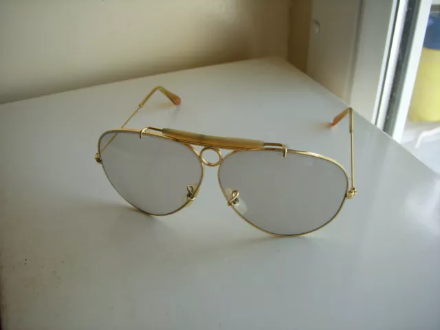 LUNETTES DE SOLEIL " RAY BAN " Bausch & Lomb USA