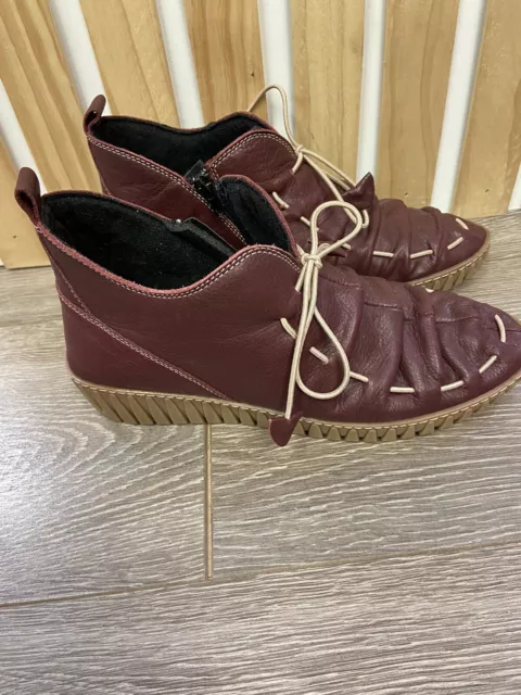 Spring Step Nespea Womens Wedge Ankle Boots Size 40 US 9 Burgundy Leather Bootie