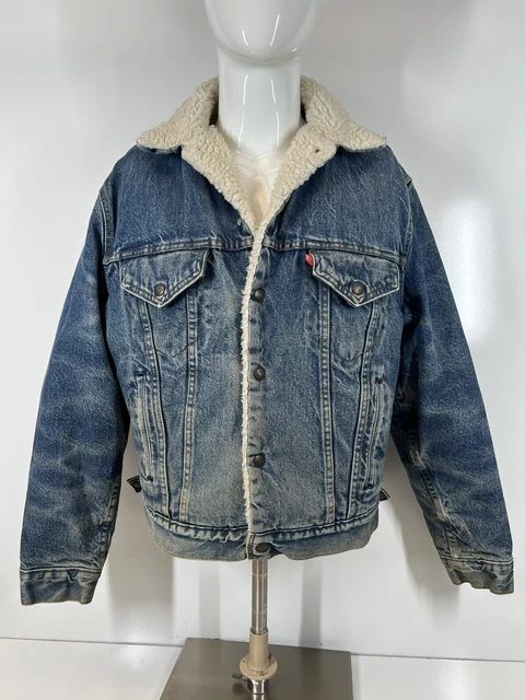 1970s Levi Strauss Sherpa Lined Button Up Denim Trucker Jacket Size 42R USA Vtg 1970s Levi Strauss Sherpa Lined Button Up Denim Trucker Jacket Size 42R USA Vtg