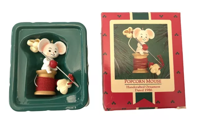 1986 HALLMARK Keepsake POPCORN MOUSE SPOOL Handcrafted Christmas Ornament In Box