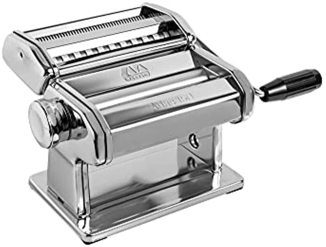MARCATO Atlas 150 Pasta Machine, Made in Italy, Includes Cutter, Hand