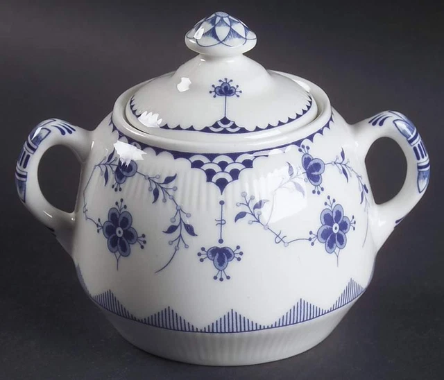 Johnson Brothers Denmark Blue Sugar Bowl 4097297