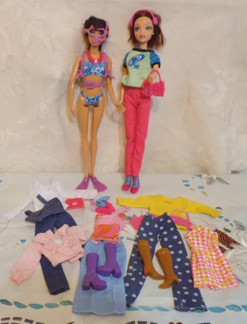 Konvolut Barbie Bekleidung / Zubehör + 2 Puppen