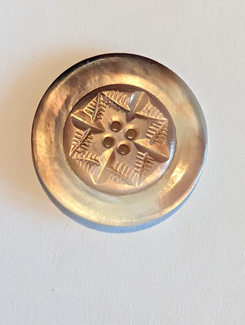 ANTIQUE, 19TH CENTURY Carved Shell Button. 4-holes. Medium. £2.26 ...