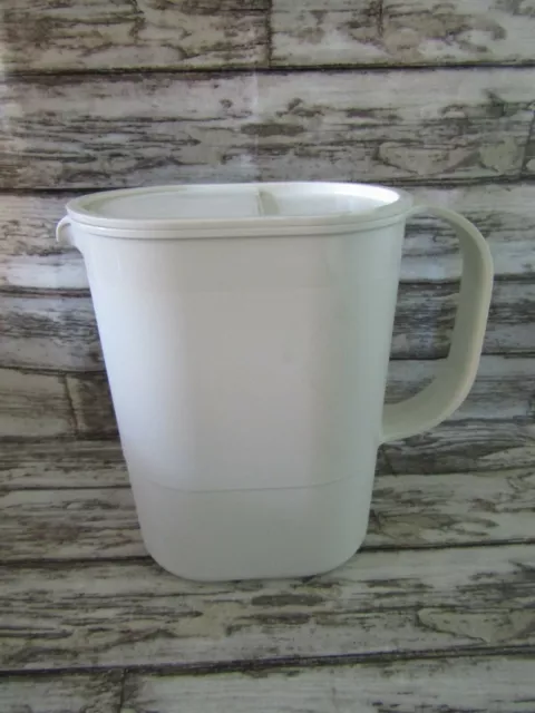 Vintage Tupperware Slimline Ivory Fridge Door Jug,with reversible Lid Caravan