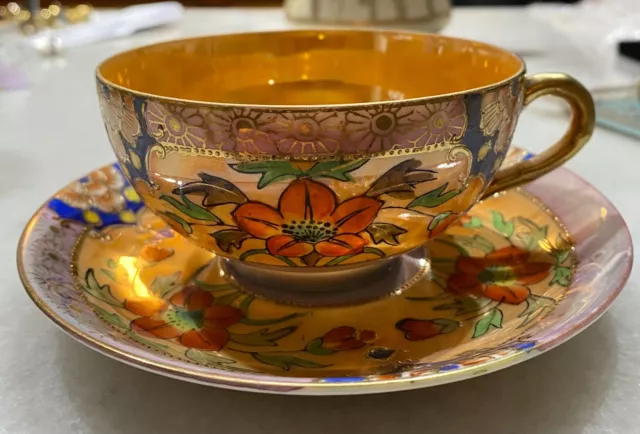 Taza de té y platillo de colección de porcelana pintada a mano naranja brillante - hecha en Japón