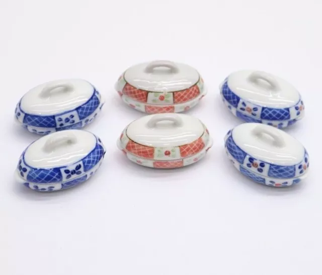 NEW 1/12th Scale Dolls House Miniatures Set Of 6 Casserole Bowls With Lids