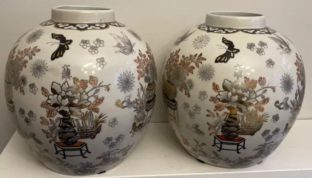 EUC! Pair of 11” VTG Chinese Hand Painted Floral Butterfly Porcelain Round Jars