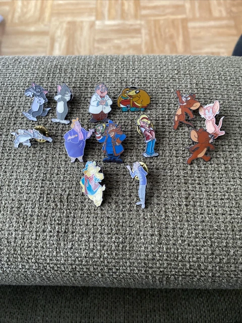 Rare Lot de Pin's anciens , vintages ou recherchés pour collectionneur