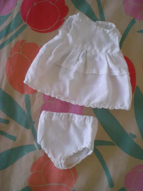 m robe et culotte de poupée ancienne, coton blanc fait main
