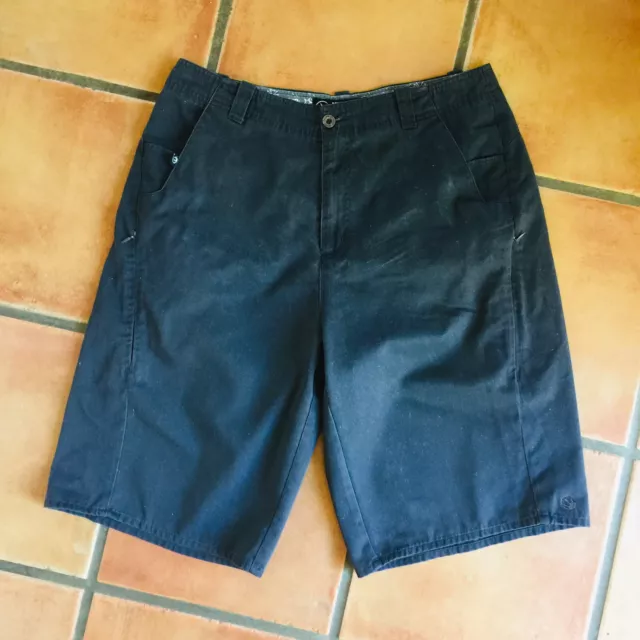 Micros Mens Flat Front Long Charcoal Gray Casual Chino Shorts Size 32