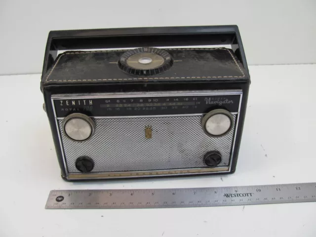 Vintage Zenith Royal 790 Super Navigator Black Leather Transistor Radio UNTESTED Vintage Zenith Royal 790 Super Navigator Black Leather Transistor Radio UNTESTED