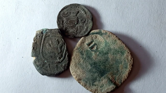 Antastico Lote De Macuquinas De Cobre 3 - Lot Of Spanish Pirate Coins 3- Spain