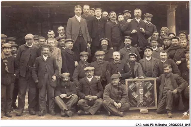 CAR-AASP3-0237 - MILITAIRE - CARTE PHOTO - plusieurs hommes réunis