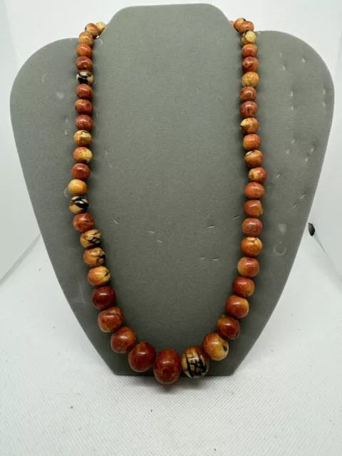 Vintage BOHO Style Graduating wood bead 18 inch Necklace