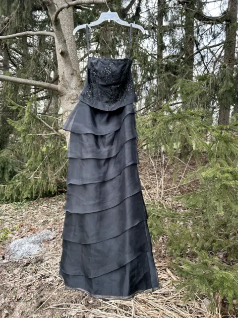 Niki By Niki Livas Women's Black Sequined Sleeveless Formal Gown 4