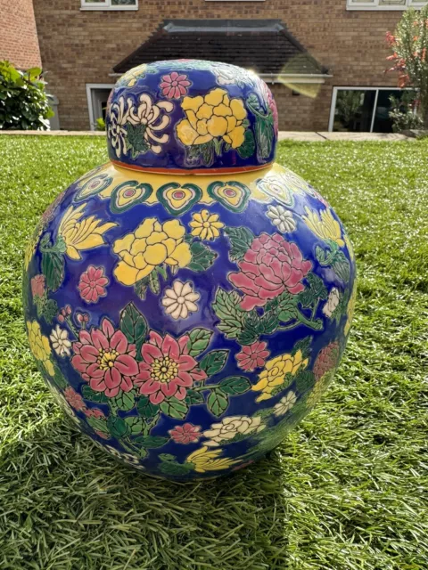 Vintage, Chinese Large Porcelain Vase Ginger Jar Floral Blue