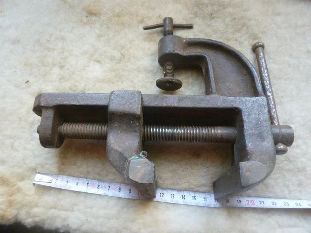 OUTIL ANCIEN : Etau D'atelier Pour Etabli A Vis De Serrage Pour Bord De