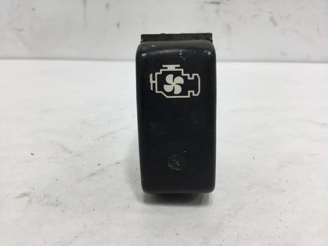 Kenworth T800 FAN OVERRIDE Dash/Console Switch - Used | P/N P27104013