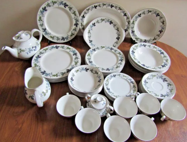 ROYAL DOULTON “BURGUNDY”, Fine China TABLEWARE, individually + multibuy discount