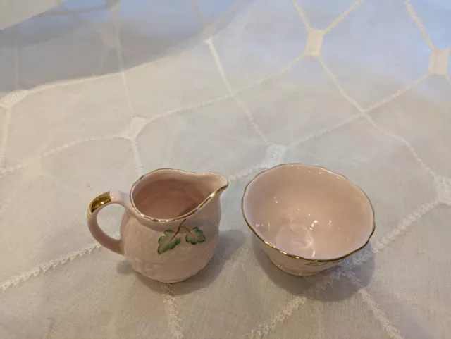 1940s Vintage Crown Devon UK Hand Painted Basketweave Cream & Sugar Set - Pink 3