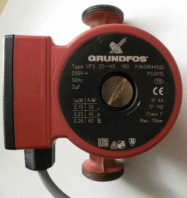 GRUNDFOS - Circulateur UPS32 - 80N 180 réf. 95906448