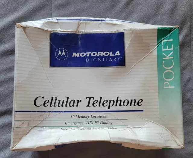 VTG Motorola Deluxe Cellular Pocket Telephone Cellphone + Phone Accessories 2