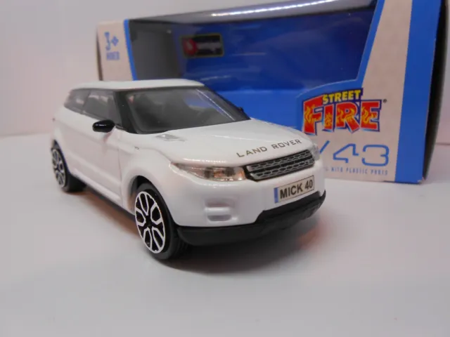 LAND ROVER PERSONALISED NAME PLATES Toy Car 1:43 scale DAD BOY BIRTHDAY BOXED