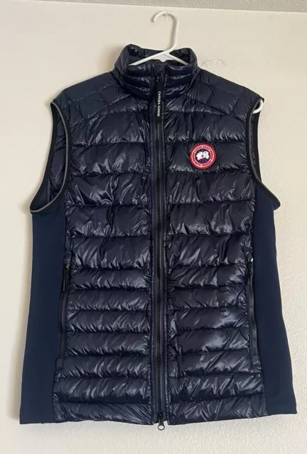 New W/ Tags Canada Goose Hybridge Lite Tech Men's Vest  Style 2715 Size M