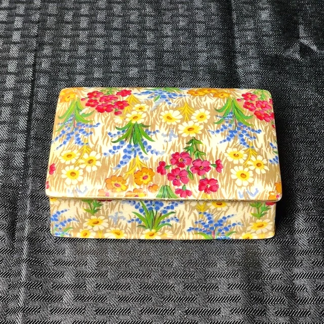 Vintage Royal Winton Grimwades Porcelain Trinket Jewelry Box Marguerite China